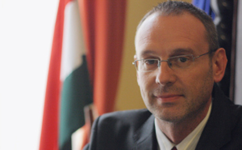 Zsigó Róbert mondott beszédet a Szentlőrinci Gazdanapok megnyitóján